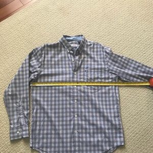 Izod travel shirt no iron new without tags
